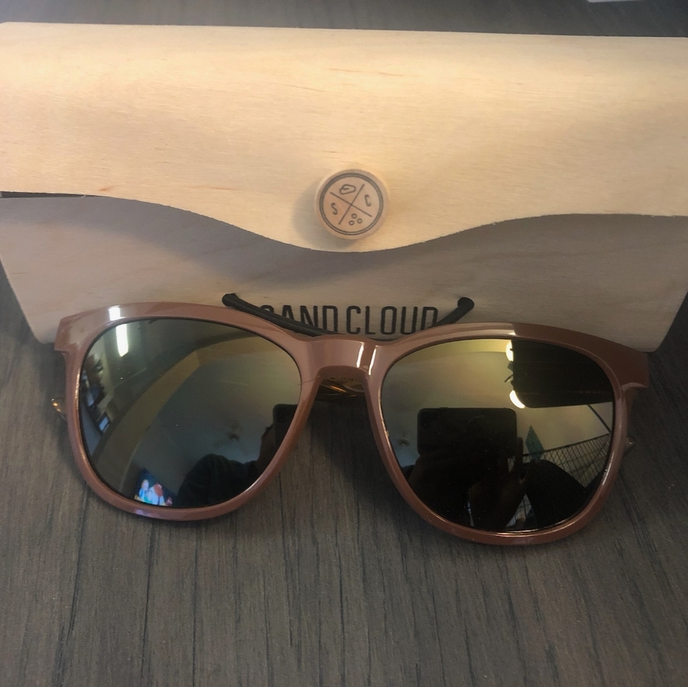 NEW Sand Cloud Brown Sunglasses with case